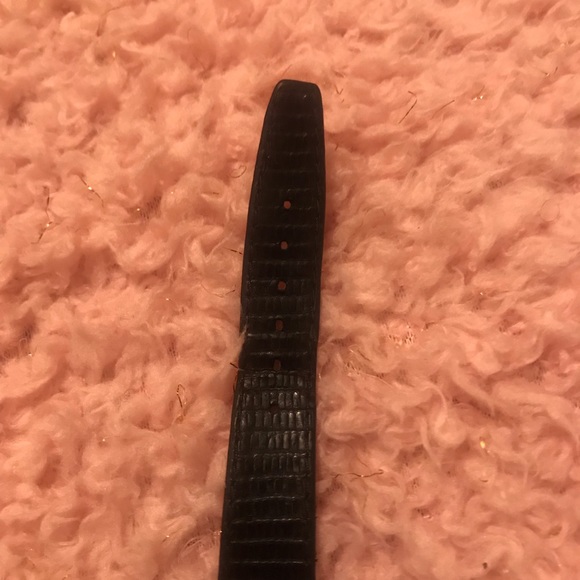 Authentic vintage Gucci watch with original band - Picture 3 of 6